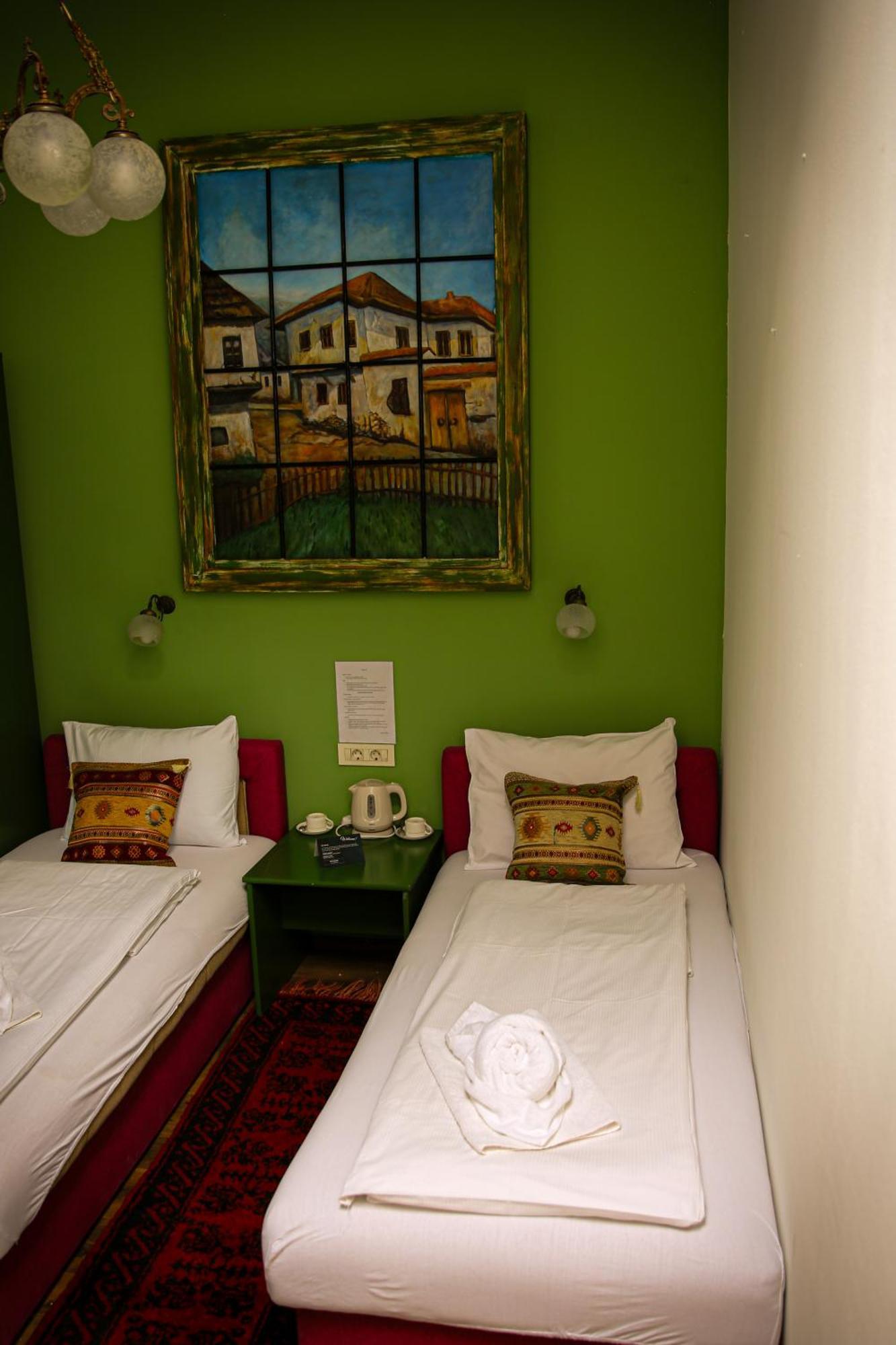 Guesthouse Nia Deluxe Sarajevo Exterior photo